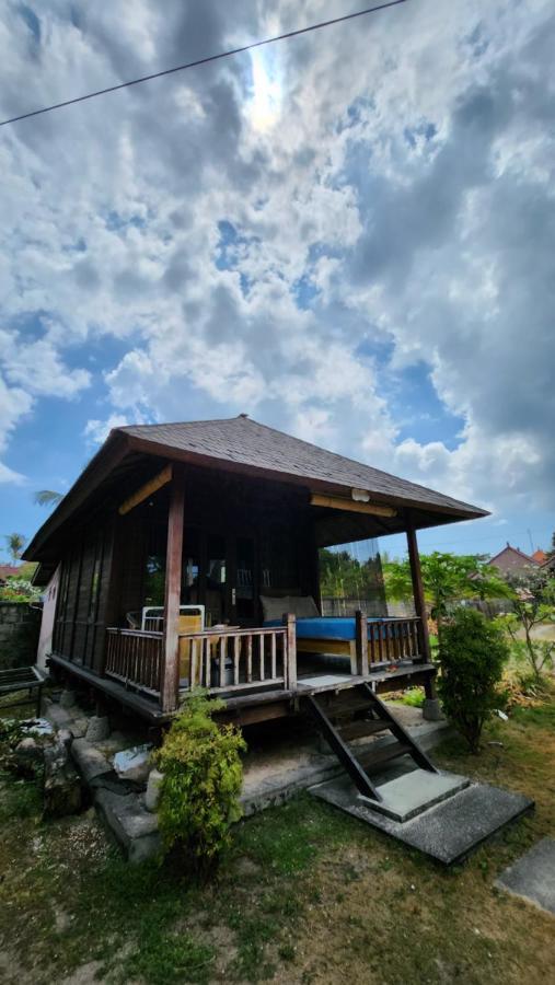 Suka Beach Bungalow Lembongan Esterno foto
