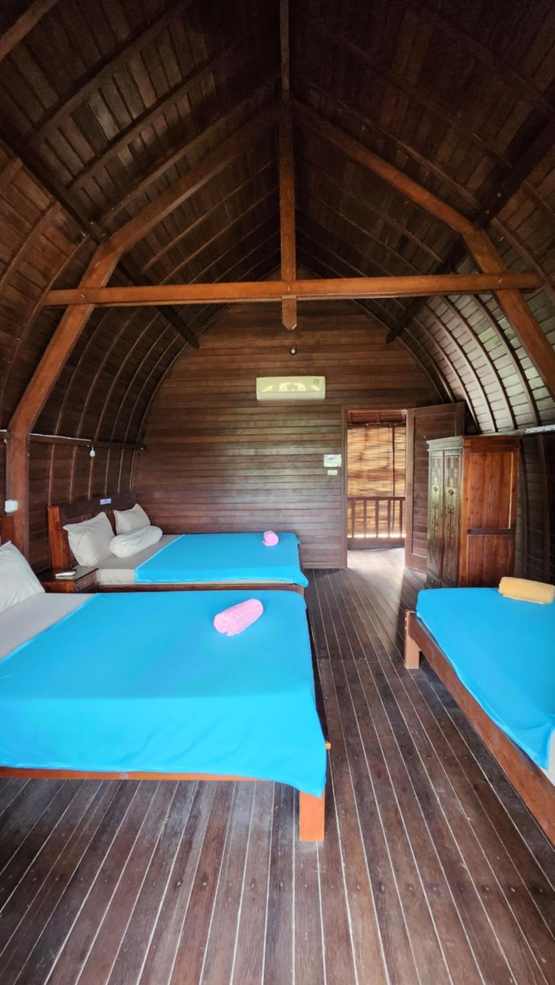 Suka Beach Bungalow Lembongan Esterno foto